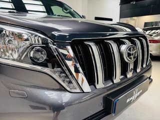 Toyota Land Cruiser 2.8 D-4D VXL AUTO