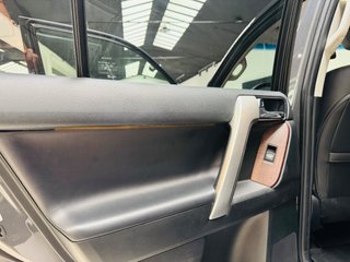 Toyota Land Cruiser 2.8 D-4D VXL AUTO