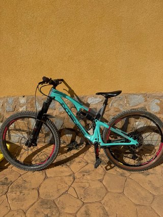 Bicicleta Enduro Intense