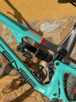 Bicicleta Enduro Intense