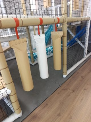 Mobiliario para parque de bolas