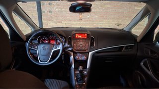 Opel Zafira 2014