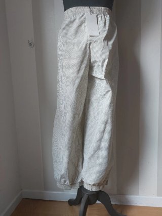 Pantalón Zara Beige Cuadros