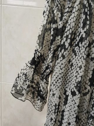 Lote 2 blusas estampadas