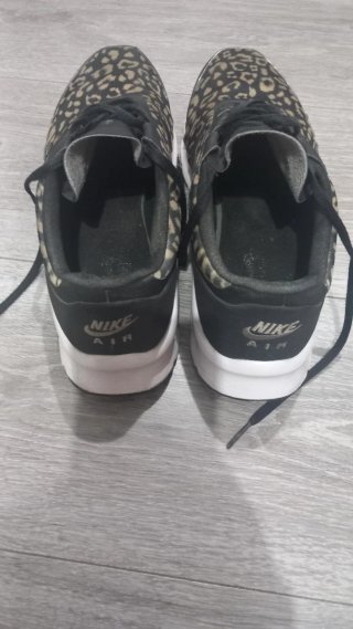 Zapatillas Nike Air Animal Print