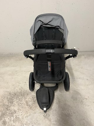Silla de paseo Bugaboo con patinete