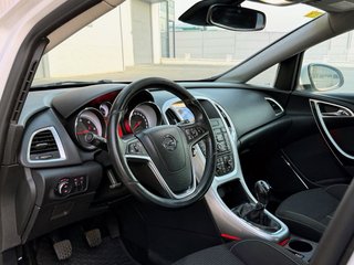 Opel Astra 2012 Acabado Sport