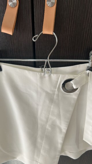 Falda pantalón blanca