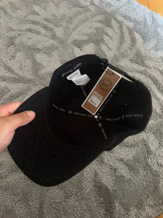 Gorro Michael Kors Negro