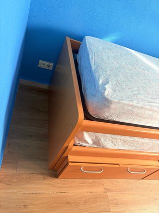Cama nido con cajones , somier y colchones