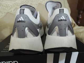 Scarpe Adidas Adizero Argento/Bianco Taglia 44,5