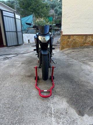 Yamaha MT07 Negra A2