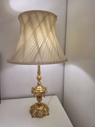 Lámpara mesa Vintage Dorada con Pantalla