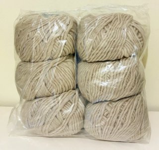 Lote 6 ovillos de lana Durable Chunky