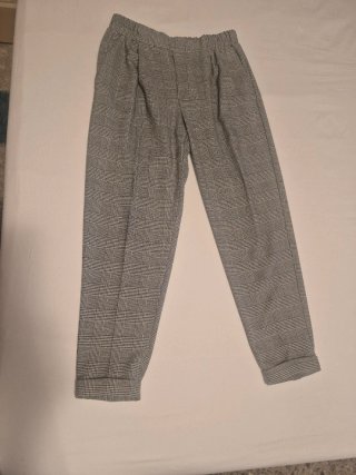 Pantalón pata de gallo gris y blanco