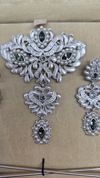 Aderezo Fallera Plata con Piedras Negras