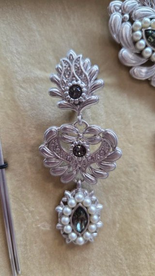 Aderezo Fallera Plata con Piedras Negras