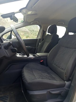 Peugeot 3008 2012