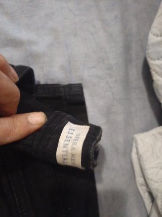 Pantalones vaqueros azules y negros.lote de los cu