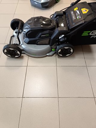 Cortacésped EGO LMX5300SP Batería