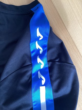 Camiseta deportiva Joma negra