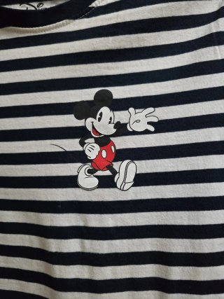Camiseta Disney Talla XS Rayas Mickey. 1.20 EUROS