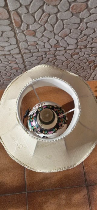 Lámpara de mesa decorativa