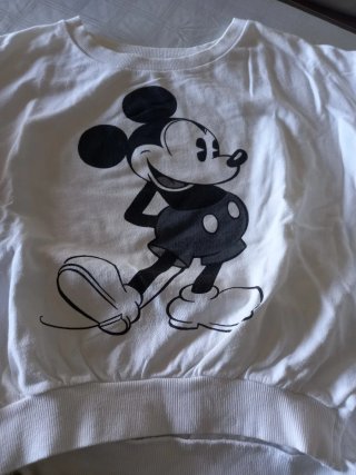 Conjunto Sudadera y Shorts Mickey Mouse
