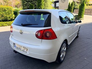 Volkswagen Golf GTI 2005