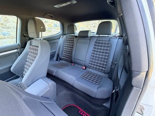 Volkswagen Golf GTI 2005