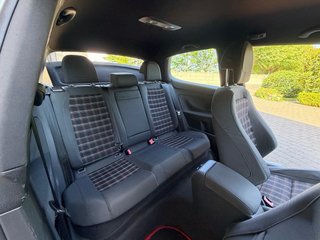 Volkswagen Golf GTI 2005