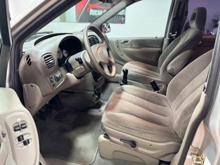 CHRYSLER VOYAGER 2003