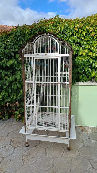 Jaula grande para loros