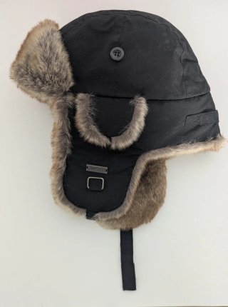 Gorro Chapka Barts Negra y Marrón Talla Única