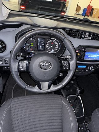Toyota Yaris 1.5 100H Feel