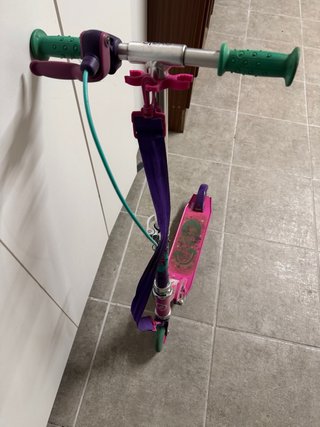 Patinete Oxelo 2 ruedas rosa y verde