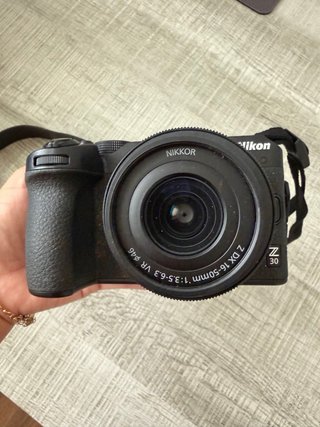 Cámara Digital Nikon Z30 KIT NUEVA!!