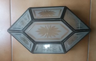 Aplique antiguo de cristal y metal