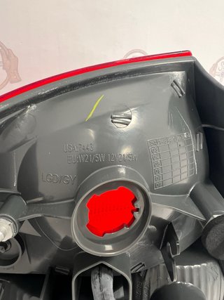 Piloto Trasero Derecho Mazda 323