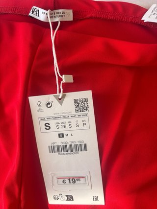 Conjunto Zara top y pantalón rojo