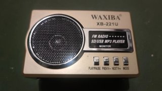 Radio Waxiba XB-221U FM/MP3 SD/USB