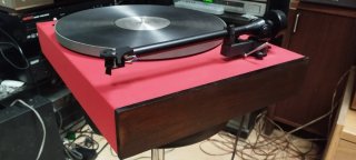 Tocadiscos Rega ERA Rojo con Brazo Rega
