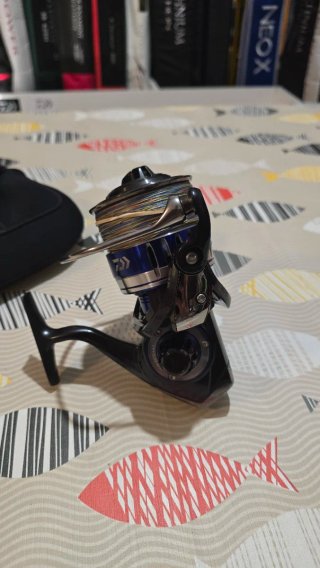CARRETE DAIWA SALTIGA 5000