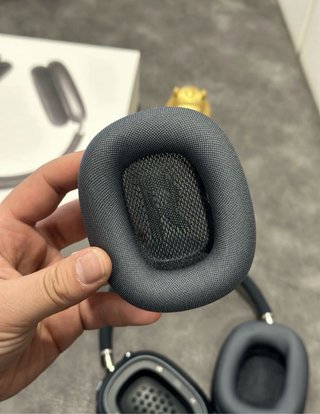 AirPods Max Space Gray