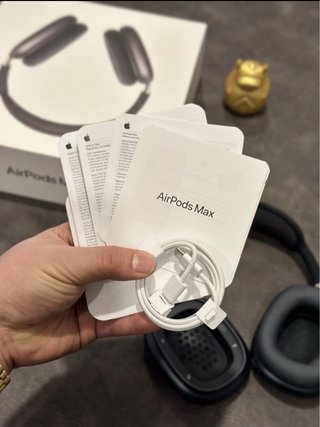 AirPods Max Space Gray