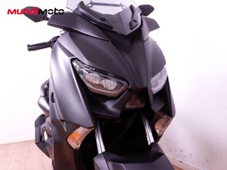 YAMAHA X-MAX 400 ABS