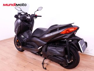 YAMAHA X-MAX 400 ABS