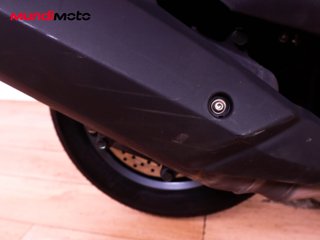 YAMAHA X-MAX 400 ABS