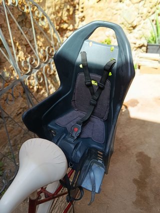 Bicicleta BH Bolero con silla para niño y cesta