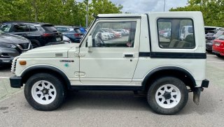 Suzuki Samurai